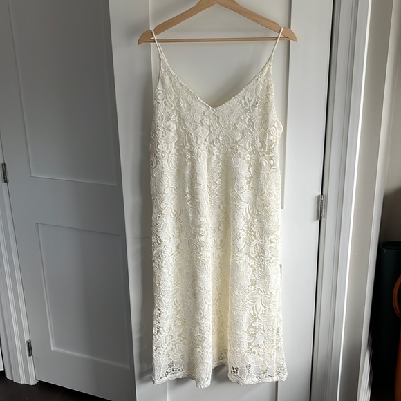H&M White Lace Midi Strapless Engagement Dress Size L - Picture 1 of 5
